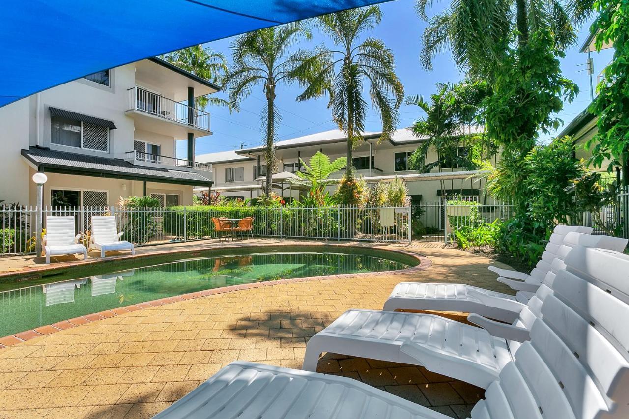 Cairns Reef Apartments & Motel Exterior foto