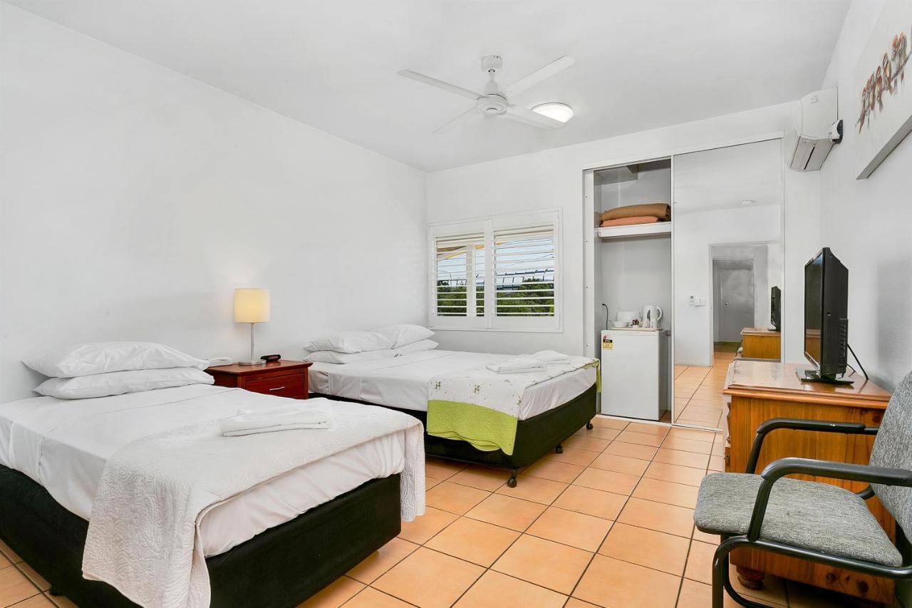 Cairns Reef Apartments & Motel Exterior foto